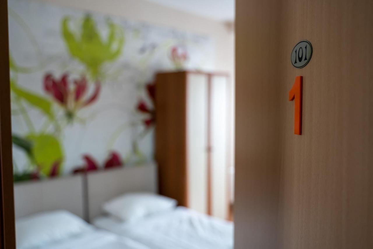 Sidera Aparthotel Ohrid Buitenkant foto